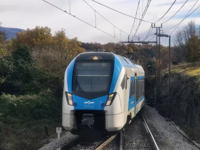 potni&scaron;ki vlak 