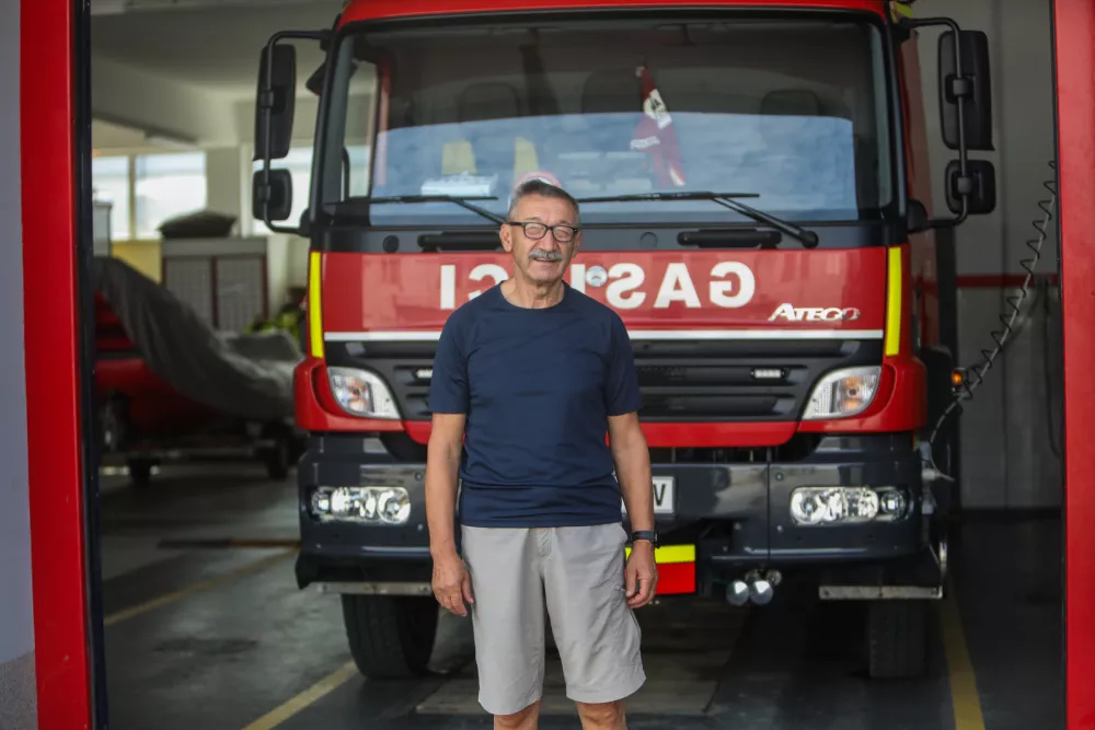 Srečko &Scaron;estan: &raquo;Če nekdo ocenjuje, da potrebuje agregat, naj si ga nabavi.&laquo; / Foto: Bojan Velikonja