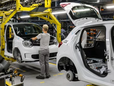 Renault Twingo - 04.06.2020 - REVOZ d.d., podjetje za proizvodnjo in komercializacijo avtomobilov Novo mesto &ndash; proizvodnja renaultovih modelov clio in twingo ter električnega smart forfour EQ //FOTO: Bojan VelikonjaOPOMBA: INTERVJU OBJEKTIV 2020 / Foto: Bojan Velikonja