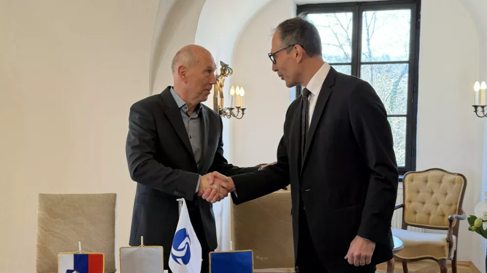 Bojan Petan, direktor Term Čatež, in Vlaho Kojaković, direktor za nepremičnine pri EBRD. 