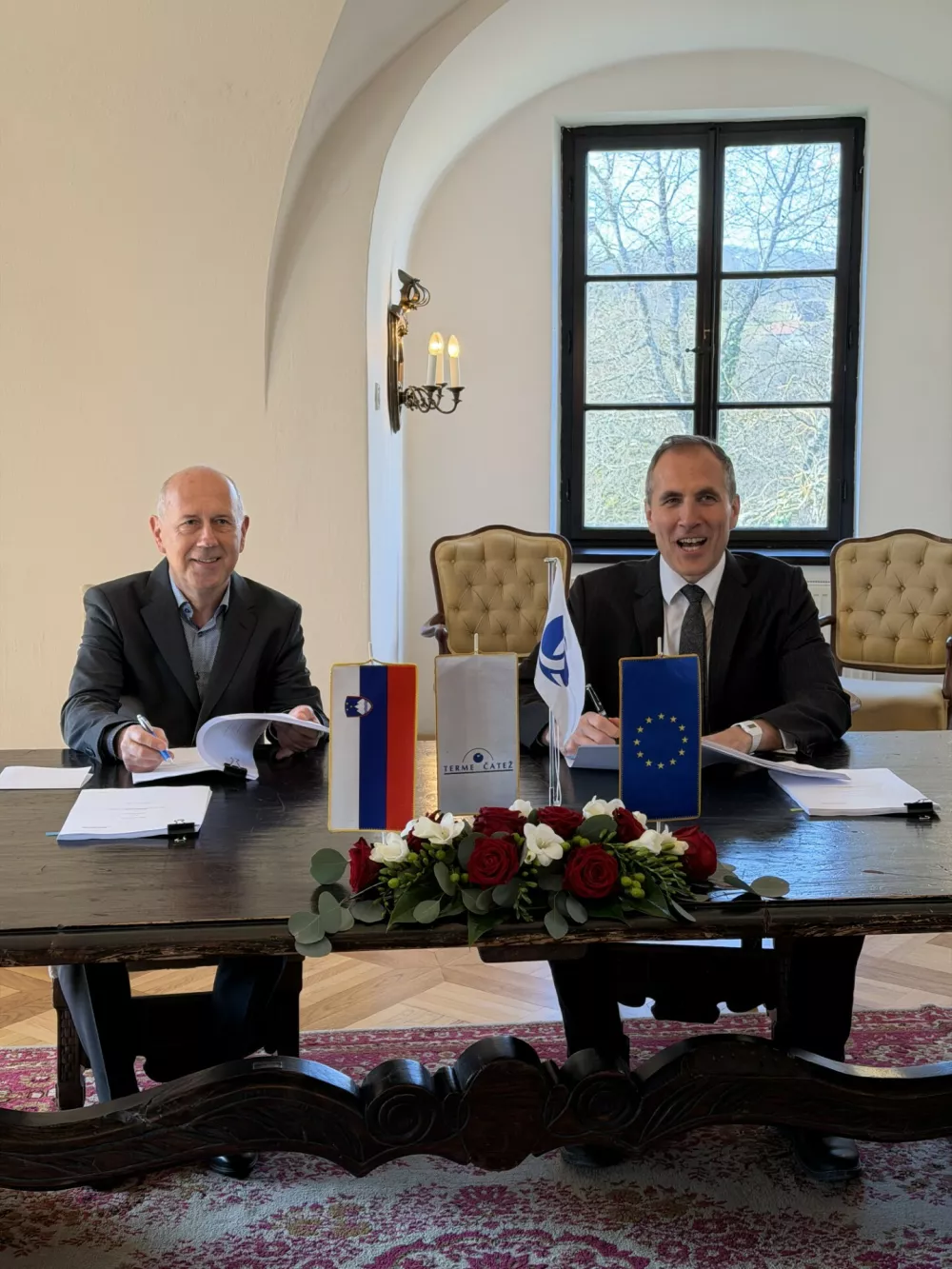 Bojan Petan, direktor Term Čatež, in Vlaho Kojaković, direktor za nepremičnine pri EBRD. 