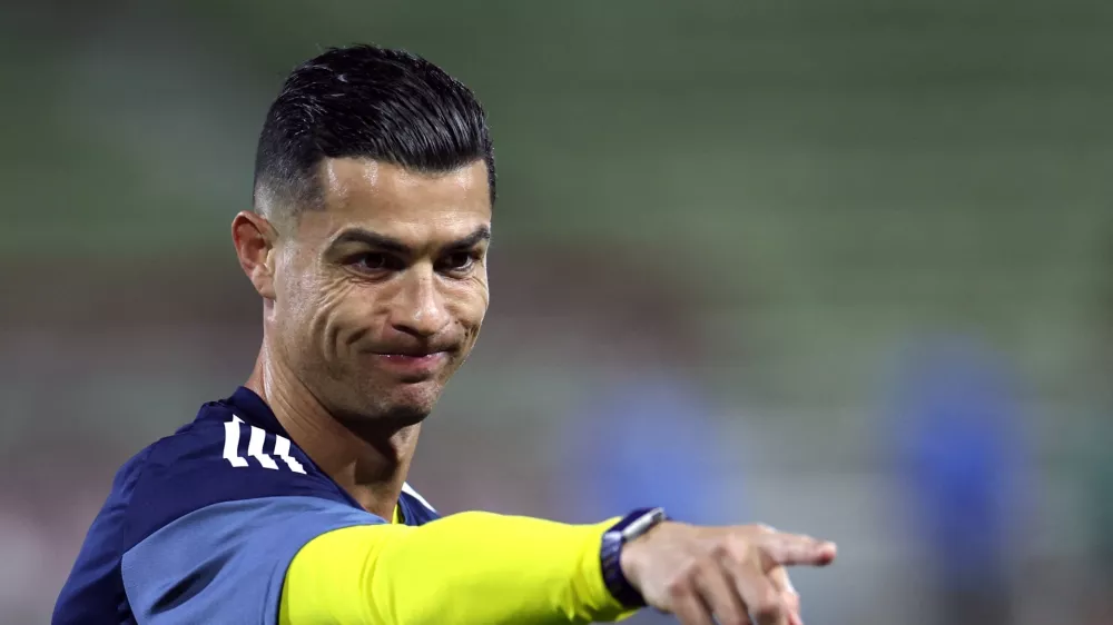 Soccer Football - Saudi Pro League - Al Najma v Al Nassr - King Abdullah Sport City Stadium, Jeddah, Saudi Arabia - February 25, 2026 Al Nassr's Cristiano Ronaldo during the warm up before the match REUTERS/Hamad I Mohammed