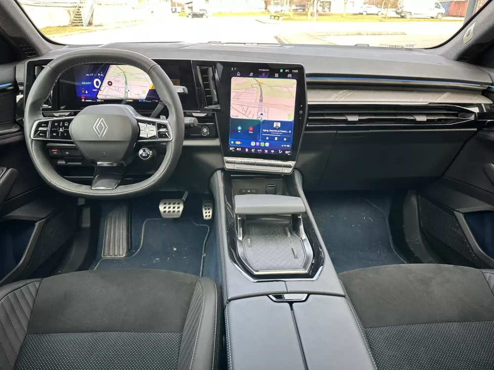 Renault rafale / Foto: Matjaž Terzič