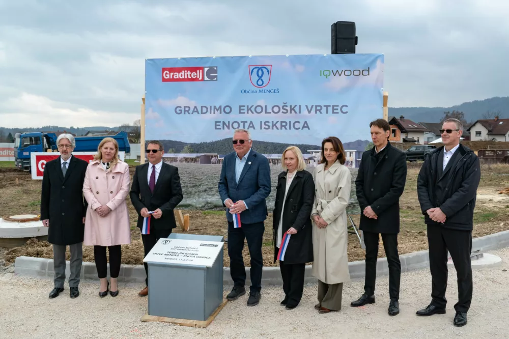 10.3.2026 - Temelnji kamen za nov vrtec Menge&scaron; - polaganje kamna za nov vrtec - Menge&scaron;.&nbsp;Foto: Lovro Milek