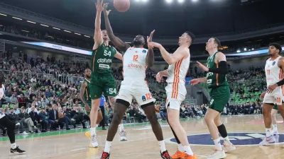 Ni bilo lahko, a Cedevita Olimpija je v četrtfinalu