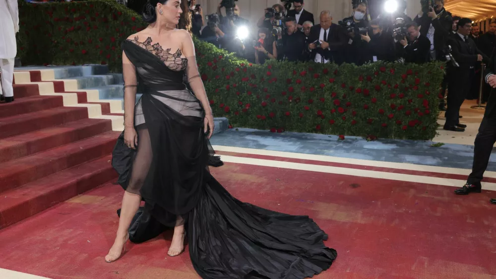 Katy Perry arrives at the In America: An Anthology of Fashion themed Met Gala at the Metropolitan Museum of Art in New York City, New York, U.S., May 2, 2022. REUTERS/Andrew Kelly