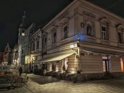 Bistro in kavarna Nana