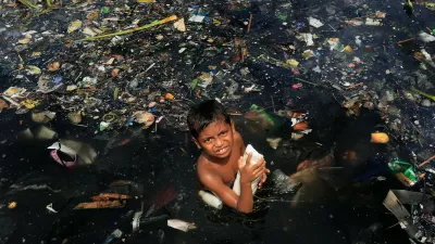 Nov 25, 2013 - Dhaka, Bangladesh - The Buriganga river is economically very important to Dhaka. The chemical waste of mills and factories, household waste, medical waste, sewage, dead animals, plastics, and oil are some of the Buriganga's pollutants. The city of Dhaka discharges about 4,500 tons of solid waste every day and most of it is released into the Buriganga. Nearly 4.0 million people of the city are exposed to the consequences of water pollution every day. The most pollution creating industries of Bangladesh are tanning industries concentrated mainly in Hazaribagh area in the south-western part of Dhaka with about 170 tannery units.,Image: 206972677, License: Rights-managed, Restrictions:, Model Release: no