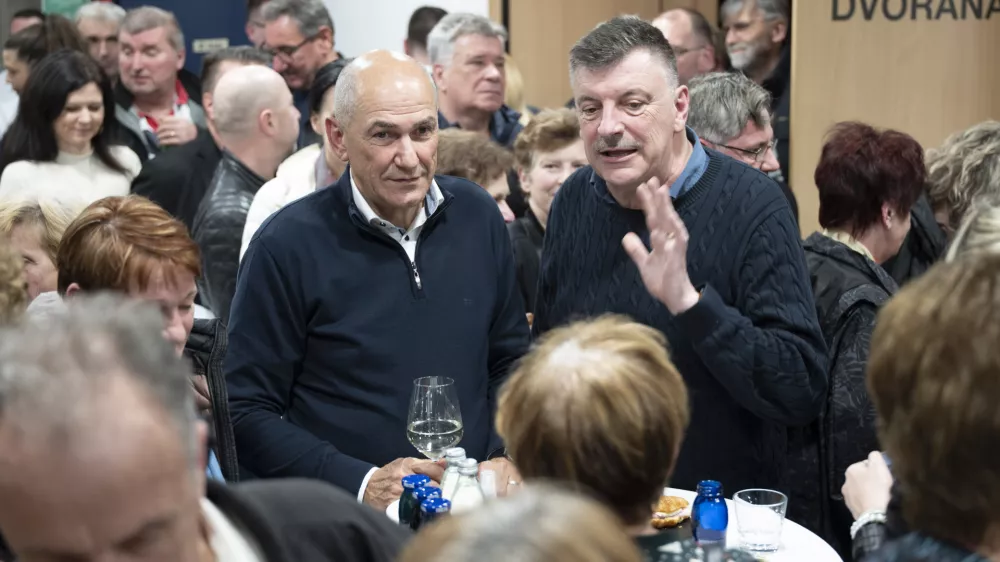 Janez Jan&scaron;aPeter VerličVOLITVE 202628.02.2026 Pogovorni večer v organizaciji SDS Koalicija z volivci - Kulutrni dom GrosupljeFOTO: Nik Erik Neubauer