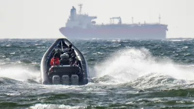 Swedish Police National Task Force (NI) and the Coast Guard move on their way to the boarded tanker Sea Owl I, outside Trelleborg, Sweden, March 13, 2026. Johan Nilsson/TT News Agency/via REUTERS   ATTENTION EDITORS - THIS IMAGE WAS PROVIDED BY A THIRD PARTY. SWEDEN OUT. NO COMMERCIAL OR EDITORIAL SALES IN SWEDEN.