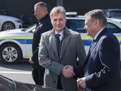 Robert Golob, Zoran Janković- 05.03.2026 - odprtje stanovanjske soseke Zvezna ulica, v kateri je 87 najemni&scaron;kih stanovanj//FOTO: Jaka Gasar