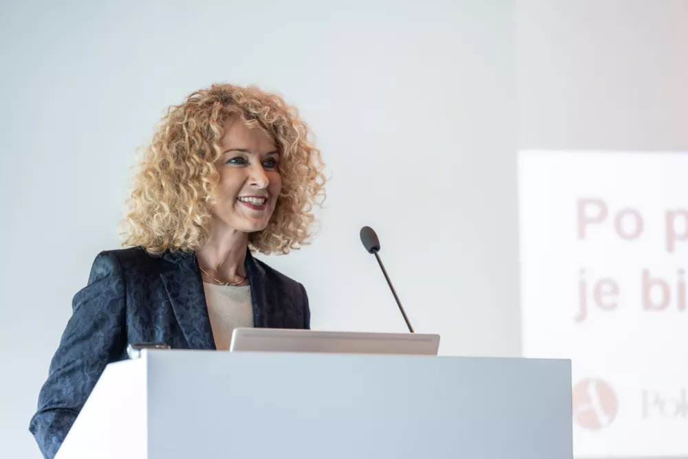 Govor je imela tudi predsednica Pok. druzbe A