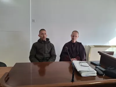 Smrt Stanislava Knafla: Sojenje obstalo zaradi kalamarov