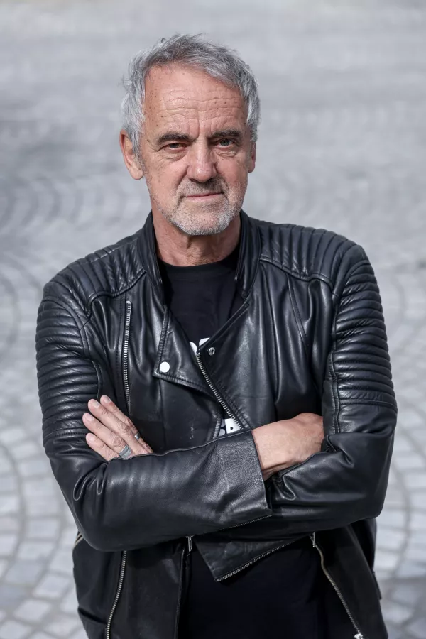 Kaj nas lahko v nedeljo preseneti? Rezultat volitev bo po pričakovanjih tesen