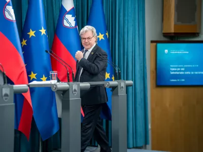 Ljubljana, vlada.Izjava za medije drzavnega sekretarja Vojka Volka po seji sekretariata sveta za nacionalno varnost.