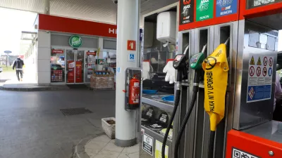 19.3.2026 - Petrol Bencinski servis - bencinska pumpa - pomankanje goriva na bencinskih črpalkah - motena oskrba dobave gorivaFoto: Luka Cjuha