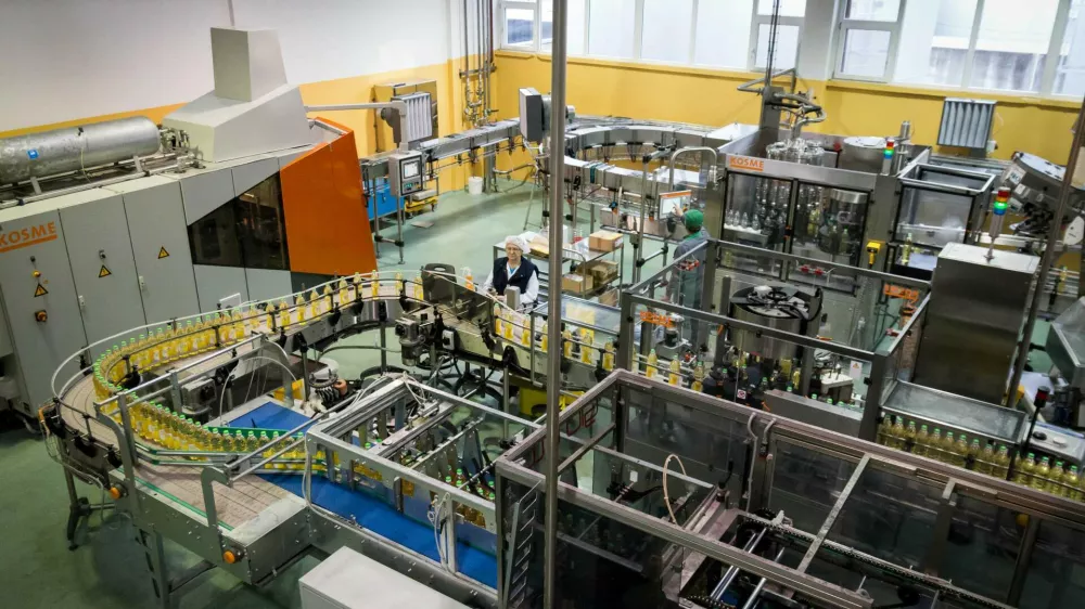 Podjetje za vse izdelke, ki zapustijo njihovo proizvodnjo, zagotavlja IFS standard na vi&scaron;jem nivoju, kar je potrdilo najvi&scaron;je možne varnosti in kakovosti živil. (Foto: Arhiv ponudnika)