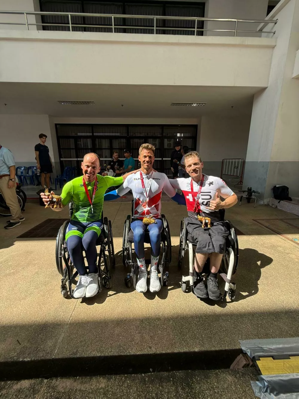 Uspe&scaron;en nastop slovenskega parakolesarja na Tajskem Foto: Zsis.si