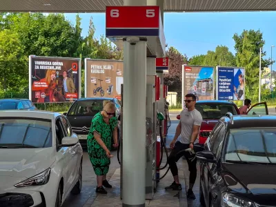 12.06.2025 - Petrol - Bencinska črpalka - točenje goriva - bencinFoto: Luka Cjuha