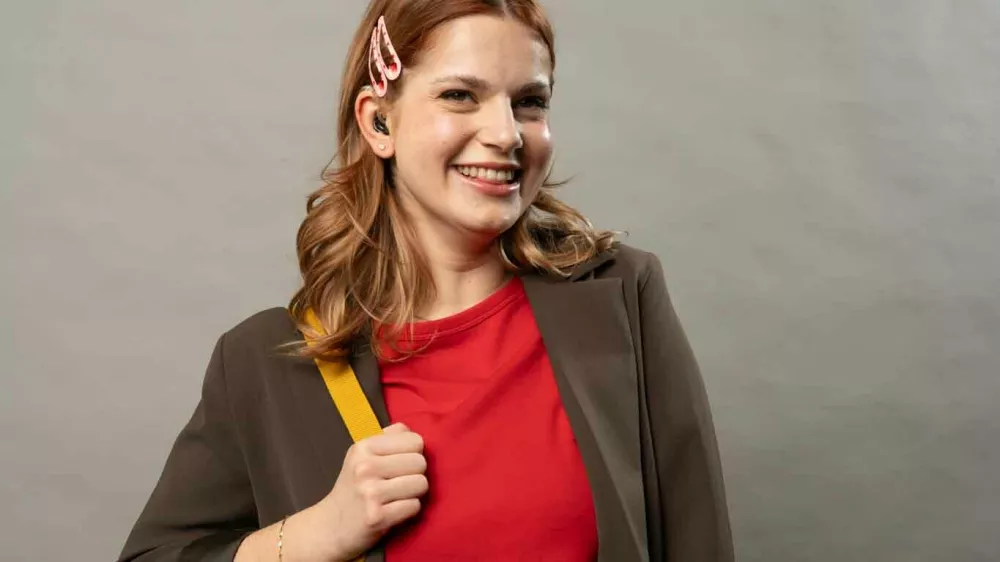 Gluha igralka gledali&scaron;ke uspe&scaron;nice