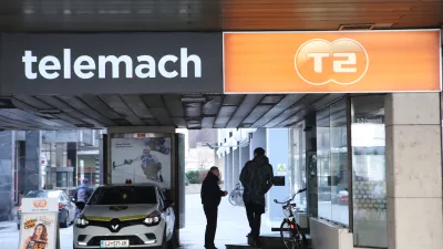 - 13.03.2018 – mobilni operater Telemach in T2 – poslovalnica v Ljubljani //FOTO: Tomaž Skale