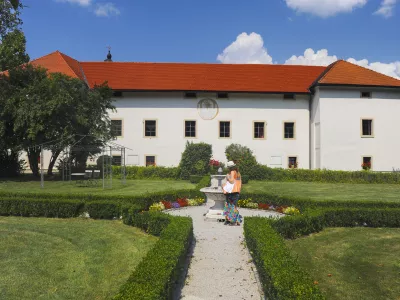 Grad Tu&scaron;tanj / Foto: Franci Horvat