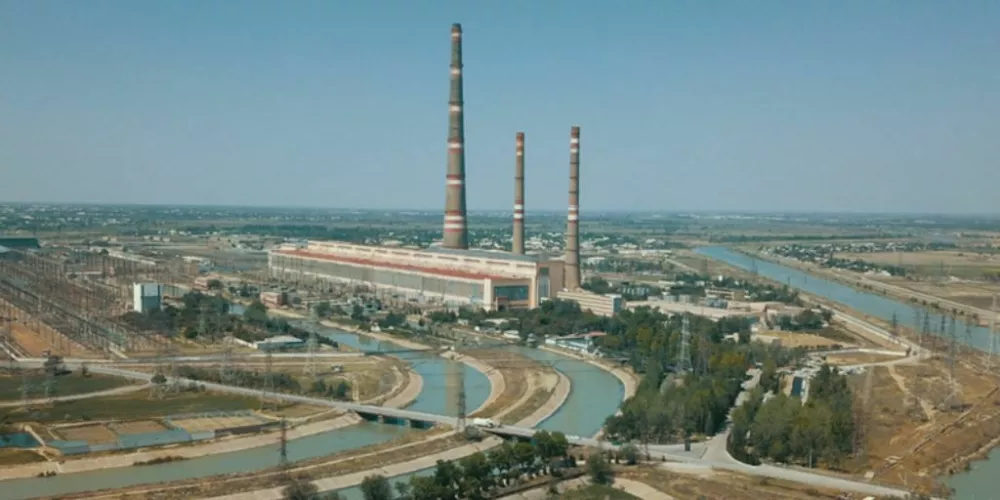 Termoelektrarna Sirdarija, Uzbekistan, 350 metrov / Foto: Bankwatch