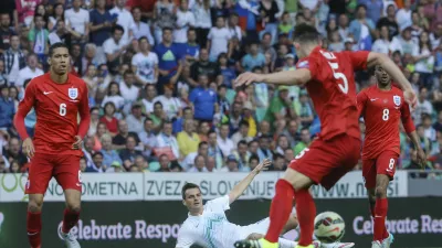 Nejc Pečnik- 14.06.2015 - nogomet - Slovenija: Anglija, kvalifikacije za EP 2016, skupina E:  ///FOTO: Jaka Gasar