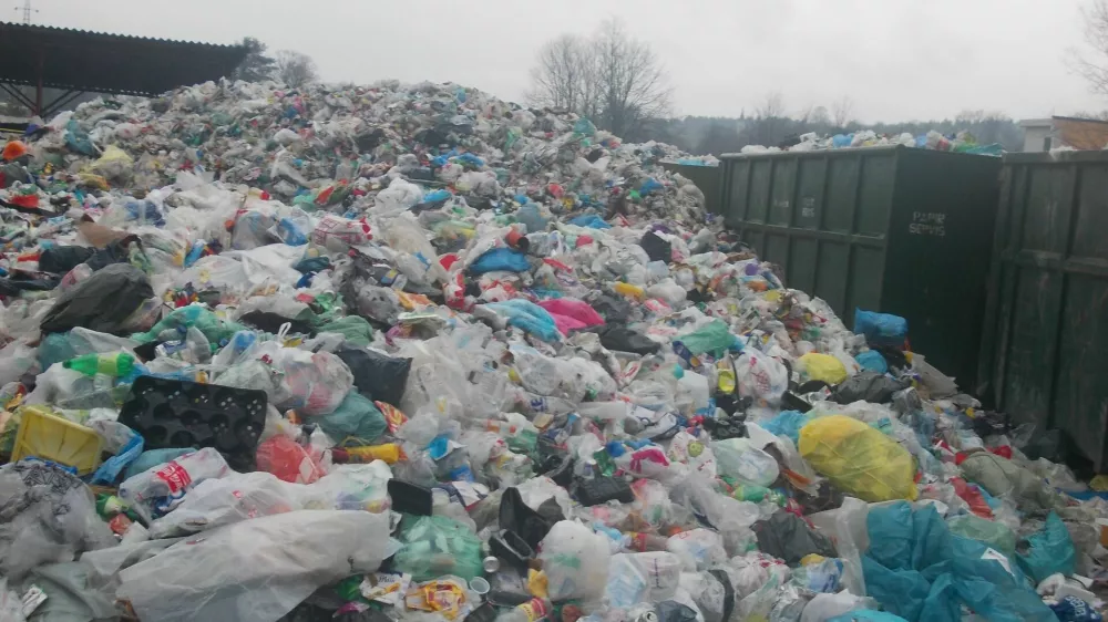 kupi smeti, deponija