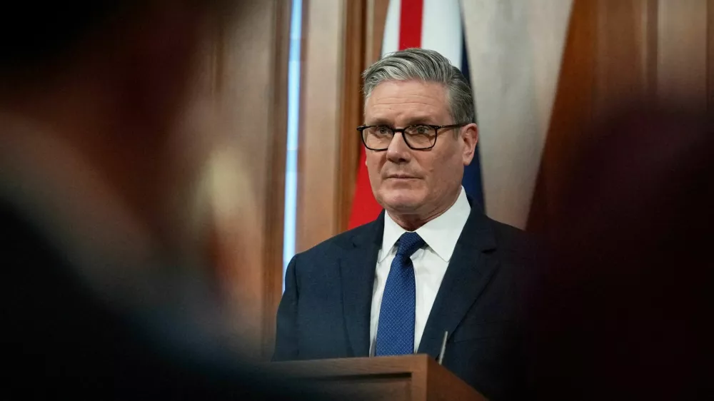 Britain's Prime Minister Keir Starmer speaks during a press conference at Downing Street in London, Britain, April 1, 2026. Frank Augstein/Pool via REUTERS   TPX IMAGES OF THE DAY