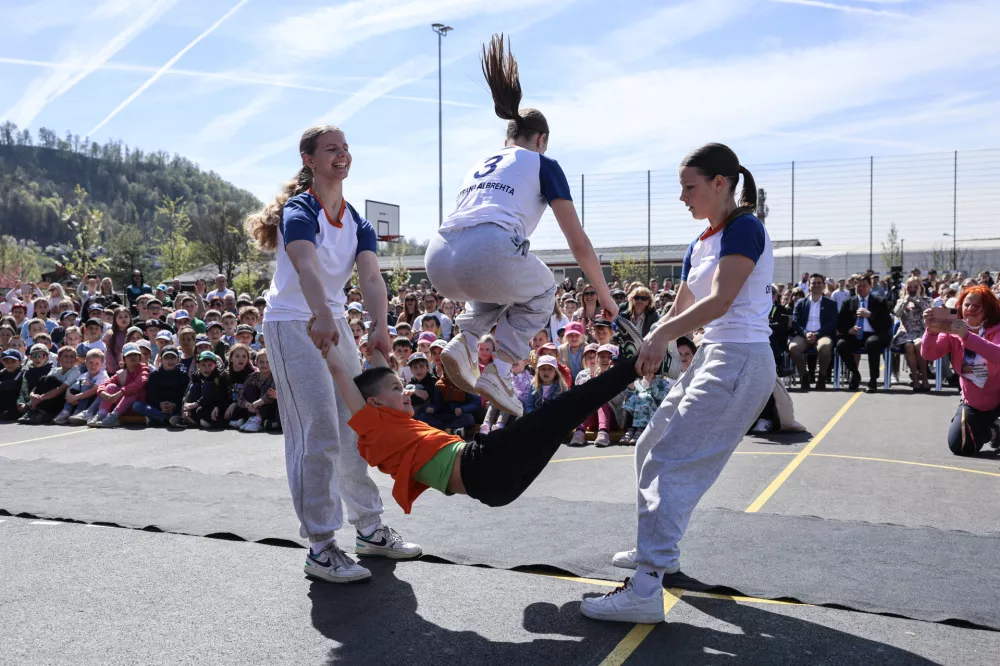 - 09.04.2026 - odprtje &scaron;portnega parka med obema &scaron;olama, Kamnik//FOTO: Jaka Gasar