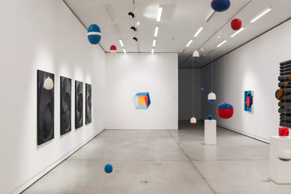 &ldquo;Nihče &scaron;e ni iskal svetlobe, kot jo i&scaron;čem jaz&rdquo;