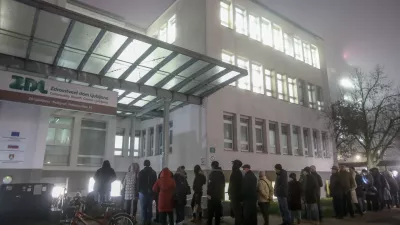  sprejem novih pacientov &ndash; vrsta do dveh novih zdravnic, ki bosta sprejeli 2.500 pacientov,&nbsp;- 06.01.2023 - Zdravstveni dom ZD Bežigrad, Kržičeva ulica 10 v Ljubljani&nbsp;//FOTO: Luka Cjuha