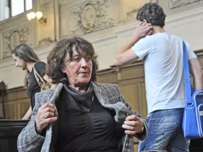 Milena Zava&scaron;nik dacarjem ni predala svojega BMW-ja