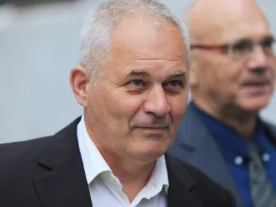 15.06.2016., Osijek - Pripremno rociste na Zupanijskom sudu na ponovljenom sudjenju bivsem zapovjedniku KOV-a generalu Mladenu Kruljcu i ostalima. Ivan Rimac s odvjetnikomrPhoto: Davor Javorovic/PIXSELL