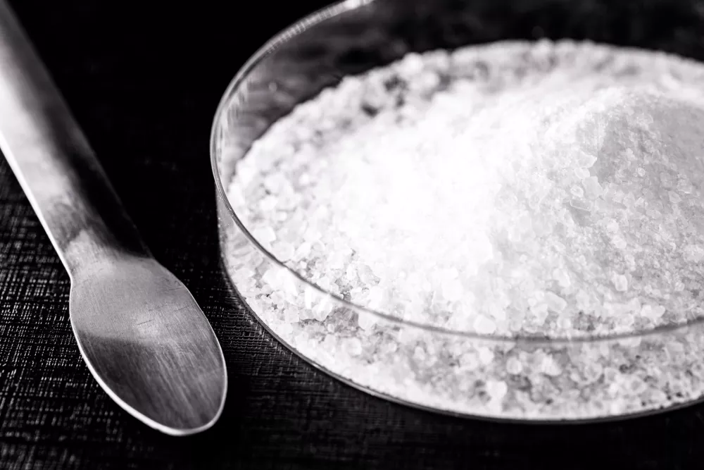 Cianid je eden najbolj znanih strupov. / Foto: Istock