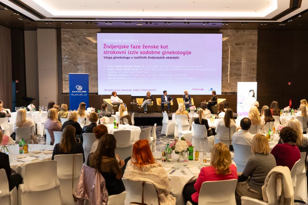 Strokovni dogodek o celostni obravnavi žensk je odprl razpravo o vlogi ginekologa skozi vse življenje. Foto: Alkaloid-Farm