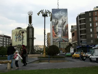 A billboard with a graphic design about the Strait of Hormuz on a building in Tehran, Iran, April 13, 2026. Majid Asgaripour/WANA (West Asia News Agency) via REUTERS ATTENTION EDITORS - THIS PICTURE WAS PROVIDED BY A THIRD PARTY
