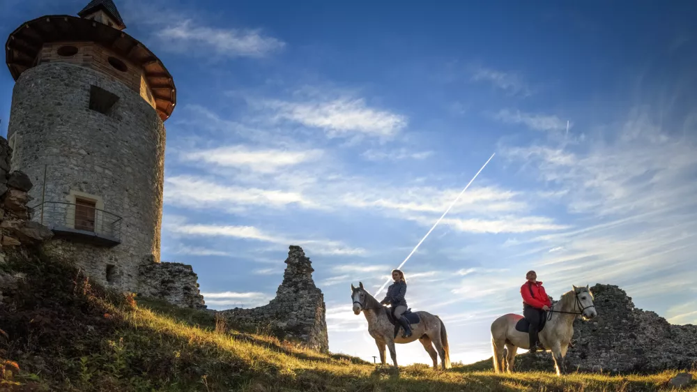 Jahanje skozi Plitvi&scaron;ke doline, (Foto: Rade Jug)