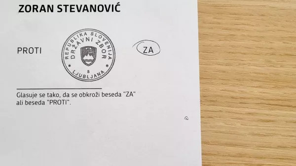 Ljubljana, DZ.Oznacena glasovnica s tajnega glasovanja o imenovanju Zorana Stevanovica za predsednika DZ.Foto: STA