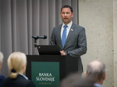 Ljubljana, Banka Slovenije.Okrogla miza Banke Slovenije o izzivih investiranja podjetij v Sloveniji.Guverner Banke Slovenije Primoz Dolenc.