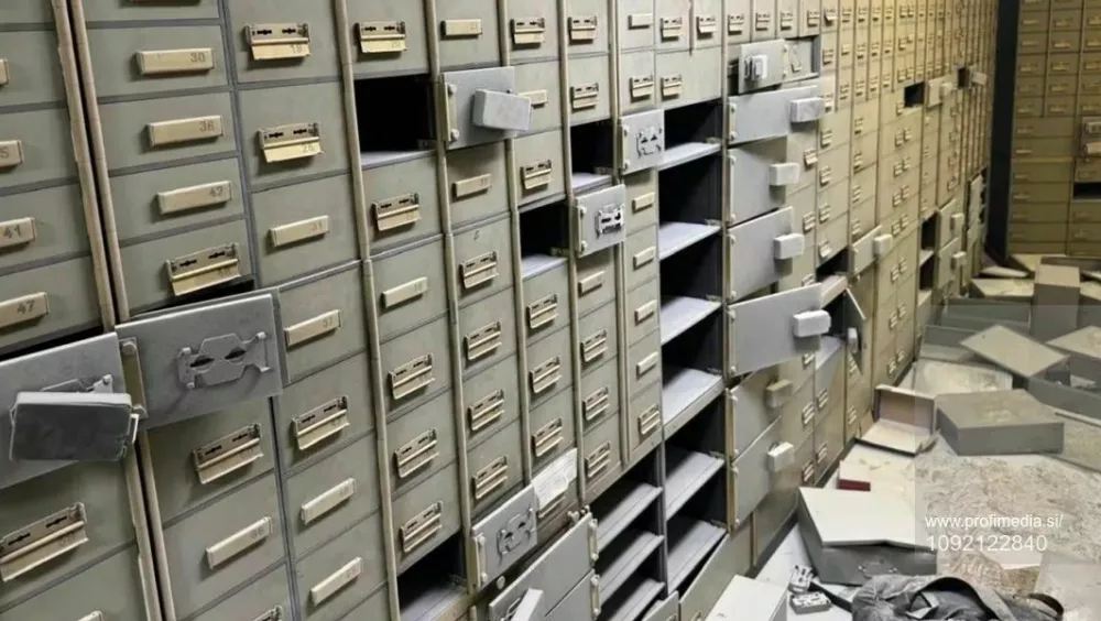 rop banke Neapelj april 2026