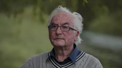 mag. Janez Černač, kočevski slikar samouk - upokojeni gozdar, lovec, fotograf, pisatelj  - 17.4.2014 -   //FOTO: Luka Cjuha.