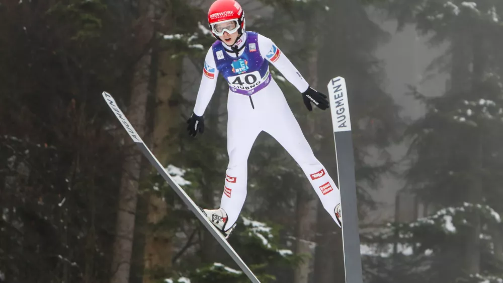 - Lisa Eder,- 10.01.2026. - Svetovni pokal v smučarskih skokih za ženske, Ljubno 2026.//FOTO: Bojan Velikonja