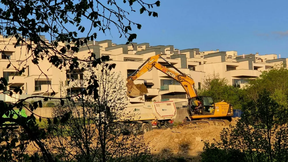 nova soseska nad Koprom