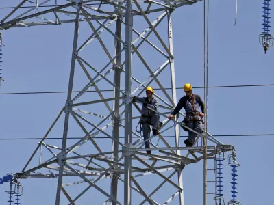 Ovire pri &scaron;iritvi na Hrva&scaron;ko: Bo slovenska borza potegnila kraj&scaron;i konec?