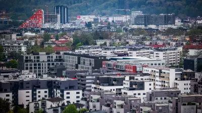 Ljubljana.Blokovsko naselje Zelena jama v Ljubljani, stanovanjske nepremicnine.