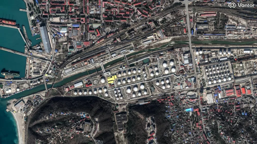 A satellite image shows a Russian oil facility in the Black Sea port of Tuapse, Krasnodar Krai, Russia, March 18, 2026. Vantor/Handout via REUTERS  THIS IMAGE HAS BEEN SUPPLIED BY A THIRD PARTY. NO RESALES. NO ARCHIVES. MANDATORY CREDIT. MUST NOT OBSCURE LOGO.