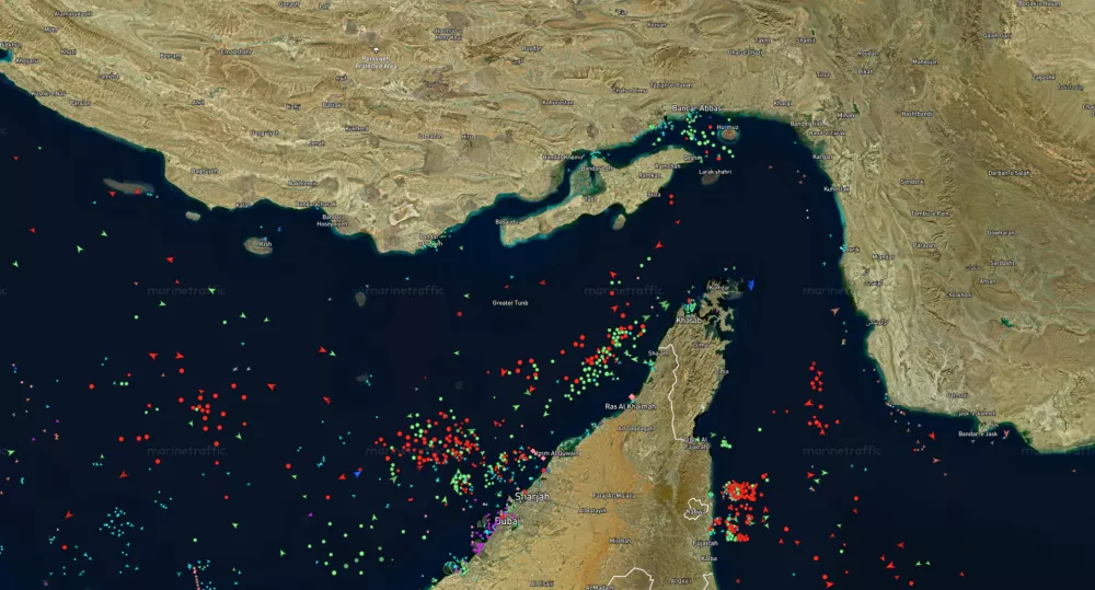 Trenutni pogled, ki kaže, da komercialni promet stoji.
