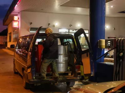 Kraje goriva v Sloveniji: potujoče skupine in priložnostni storilci